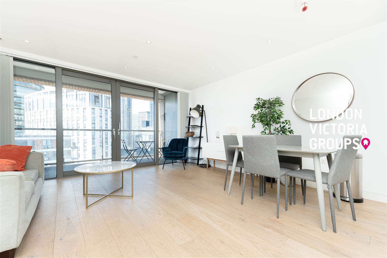 1 bed property in Heritage Tower, 118 East Ferry Road, London
